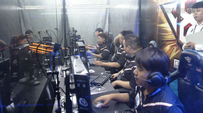 Xiaohu ：前期犯的失误是比较多的