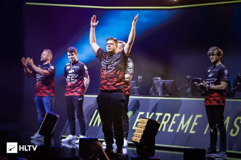 LPL春季赛第五周最数据：Qingtian成为单杀王！GALA KDA高达17